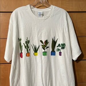 Plant Lovers T-Shirt with Colorful Plant Design Mens XL Women’s XXL